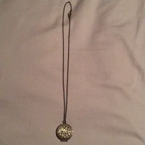 Like new gold locket